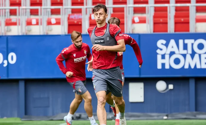 Osasuna retoma los entrenamientos con la única baja de Benito