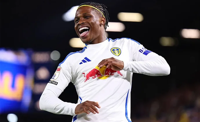 El Valencia pide la cesión de Largie Ramazani