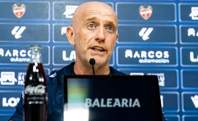 Calero se mostró orgulloso pese a la derrota y habló de Oriol Rey, Manu Sánchez y la portería