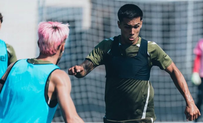 El Celta prepara el partido adelantado con Hugo Álvarez recuperado