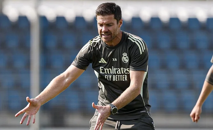 Xabi Alonso impone la tensión competitiva tras una corta pretemporada: el motivo de sus rotaciones