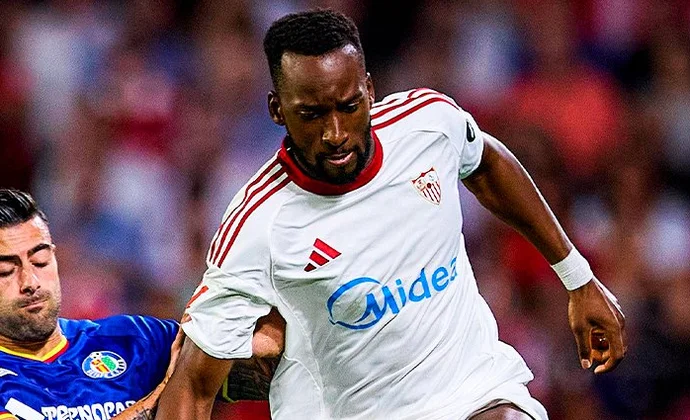 Lukebakio acaba con calambres el partido