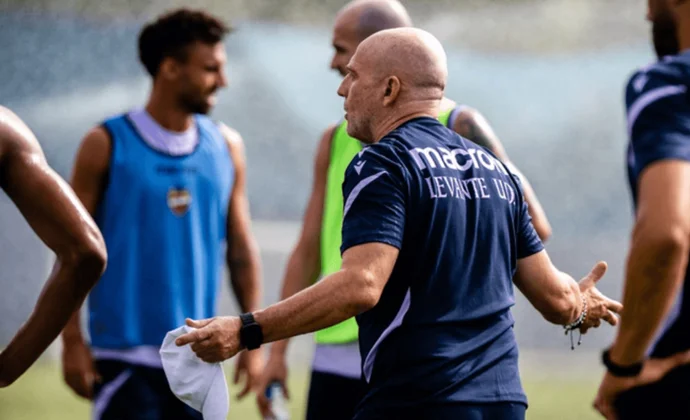 Koyalipou sigue sin completar la sesión y tiene difícil llegar al viernes