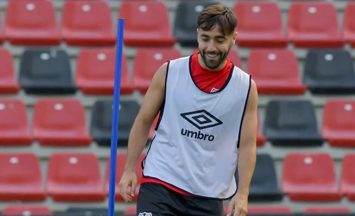 Mumin y Mendy, únicas bajas en la sesión previa al partido contra el Neman Grodno