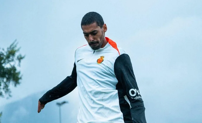 La salida de Samu Costa del Mallorca se complica