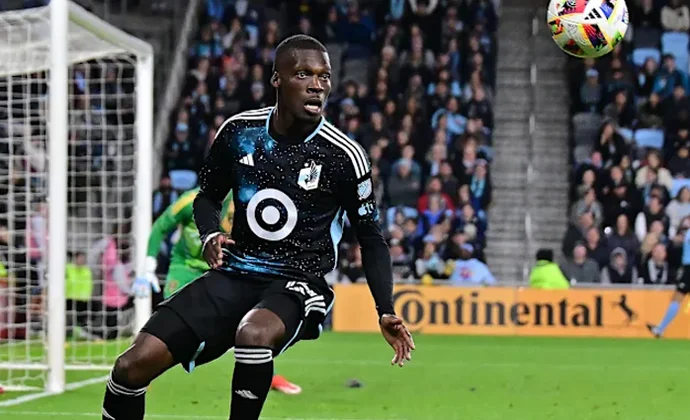 Temas burocráticos retrasan el anuncio de Tani Oluwaseyi por el Villarreal