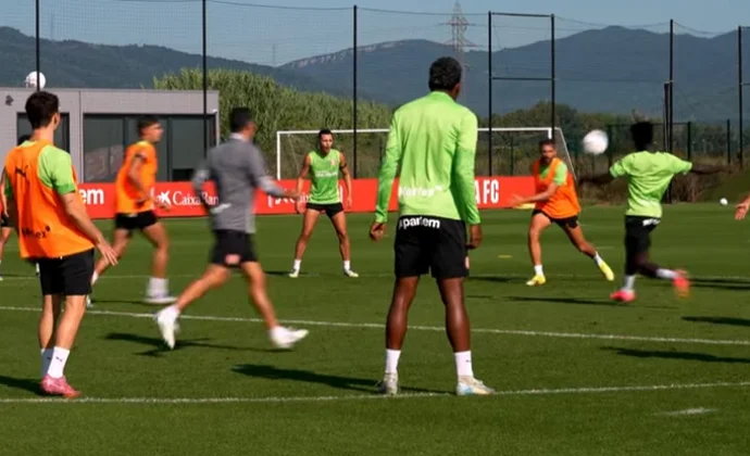 Tsygankov sigue al margen en la sesión previa al partido