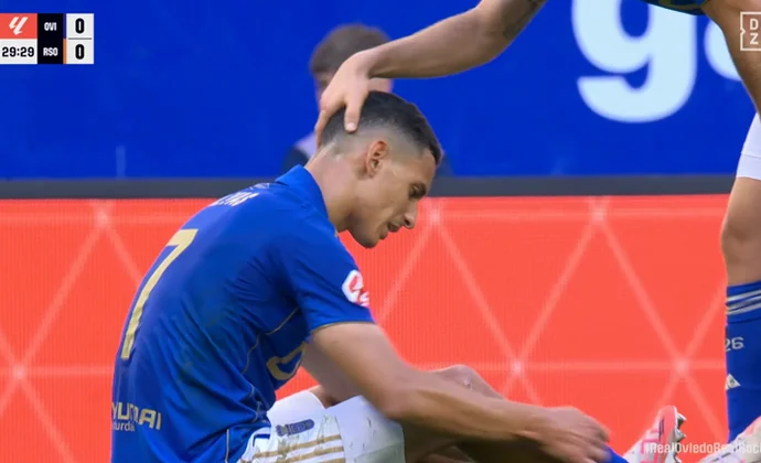 Ilyas Chaira se retira lesionado del tobillo contra la Real Sociedad