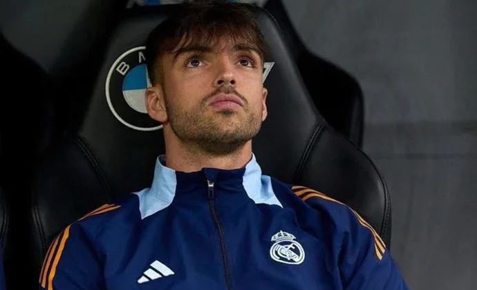 Raúl Asencio desaparece del imaginario madridista