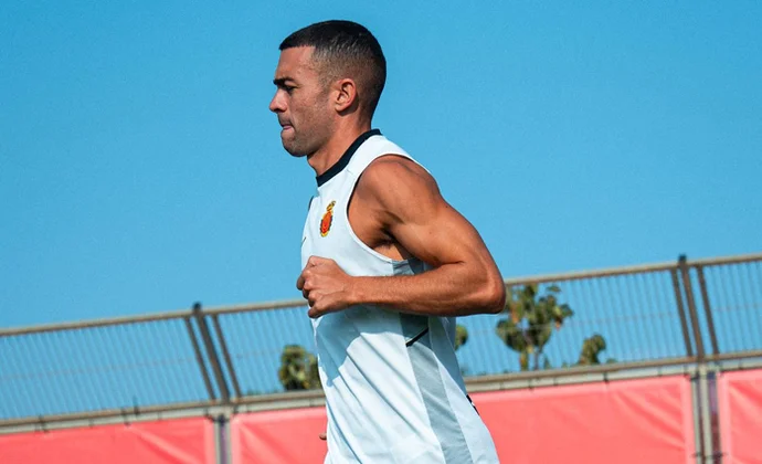 Dani Rodríguez manda un mensaje de decepción hacia Arrasate tras quedarse sin minutos en el Bernabéu