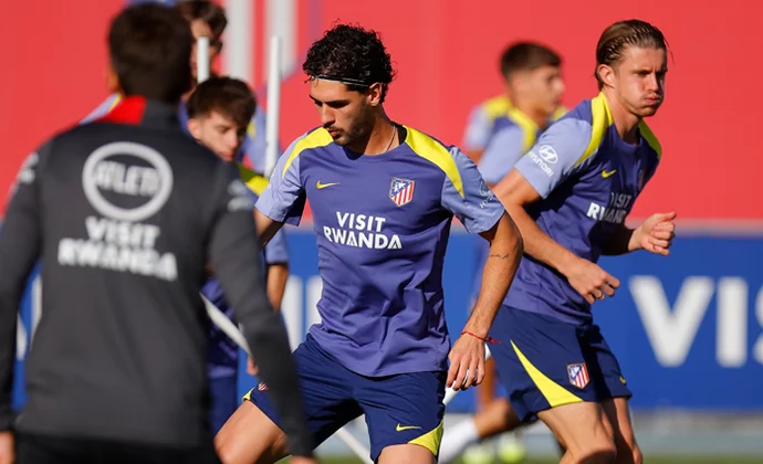El Atlético retoma el trabajo sin internacionales, lesionados ni Galán