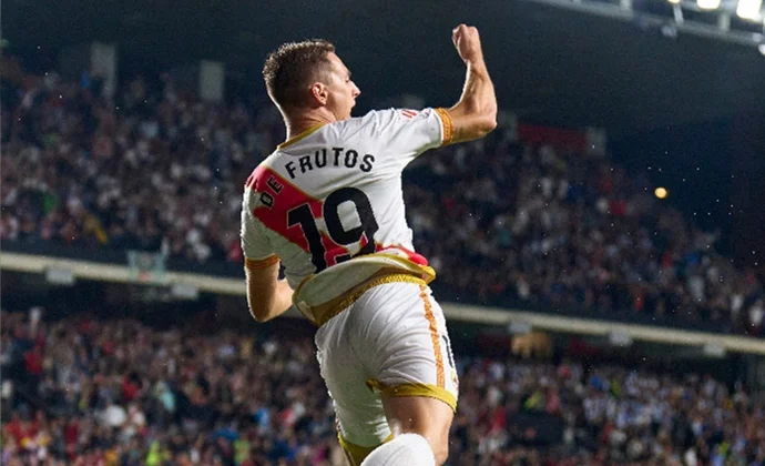 Luis de la Fuente llama a De Frutos por una lesión de Yeremi Pino