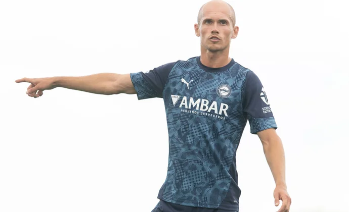 Guridi entra en una inquietante tendencia como el primer cambio de Coudet