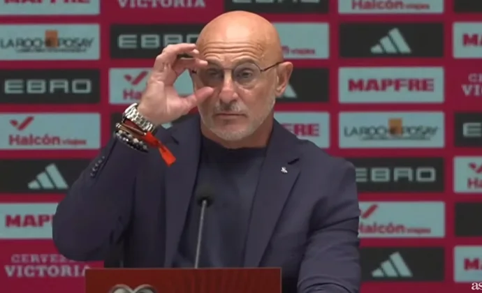 De la Fuente resalta la ambición y el carácter competitivo de la Selección y confirma la lesión de Nico Williams