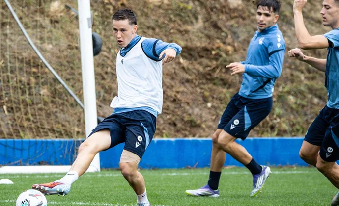 Zakharyan, Carlos Soler, Marrero y Turrientes empiezan la semana con normalidad