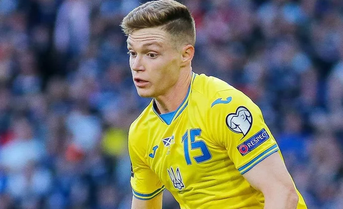 Ucrania desconvoca a Tsygankov, que regresa a Girona lesionado