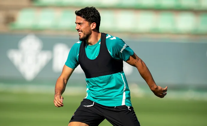 Pau López mejora, Bartra sufre una pequeña molestia y Cucho se incorpora