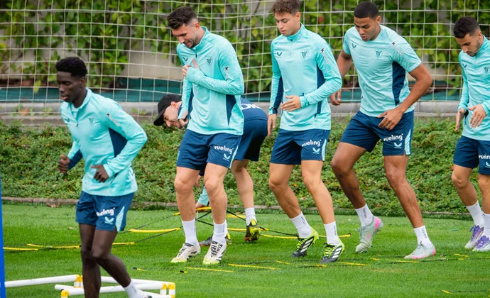 El Athletic se pone en modo Champions sin Nico Williams ni Prados