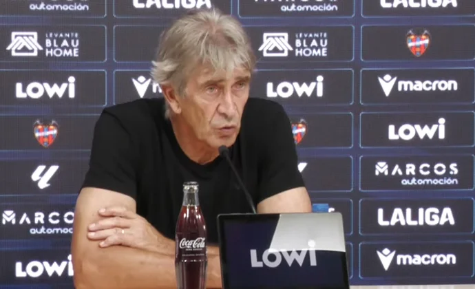 Pellegrini valora el empate y habla de Amrabat, Valentín Gómez, Abde y Altimira