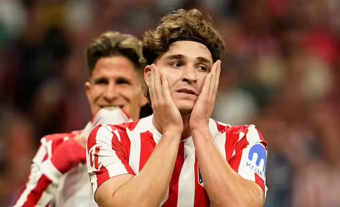 Julián Álvarez, baja para el debut del Atlético en Champions frente al Liverpool