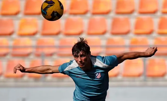 Simeone ensaya un once con cambios importantes para enfrentarse al Liverpool