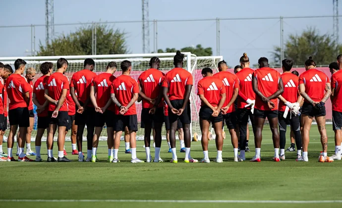 Akor Adams y Ejuke rebajan la carga de trabajo este miércoles