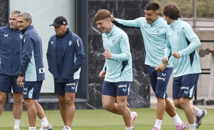 Unai Gómez se ejercita con normalidad y son tres los lesionados