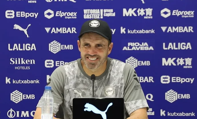 Coudet habla de Benavídez, Boyé, Denis, Pacheco, Mariano, Toni Martínez, Diarra, Carlos Vicente, el once titular y el sistema