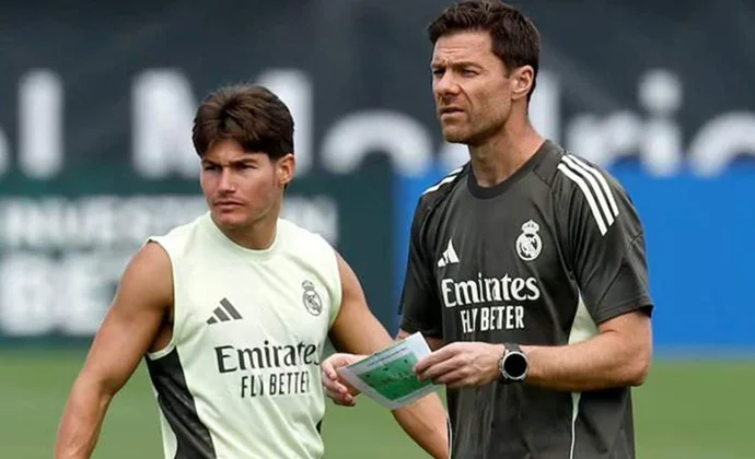 Fran García, ¿Espanyol o Levante?