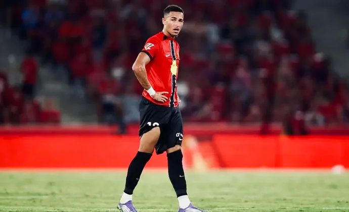 Mateo Joseph convence a Arrasate, pero le pide más de cara a puerta