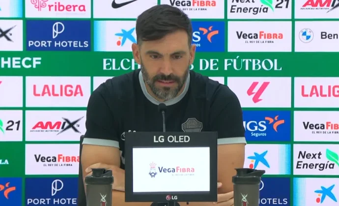 Sarabia habla de Álvaro, Pedrosa, el Oviedo, el once y los sustitutos de Rodrigo Mendoza