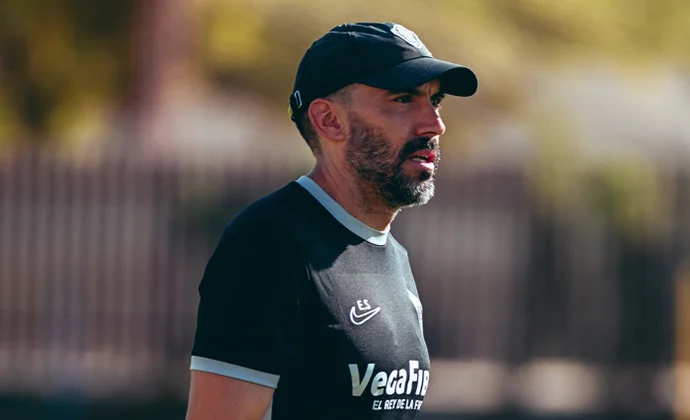 Álvaro sigue al margen y está descartado y Pedrosa se probará mañana