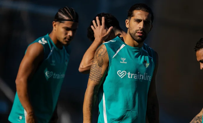 Bartra, Llorente, Bellerín y Deossa se pierden la sesión del martes