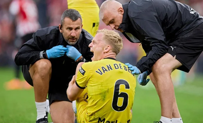 El Girona, en vilo por la lesión de Van de Beek: posible rotura del tendón de Aquiles