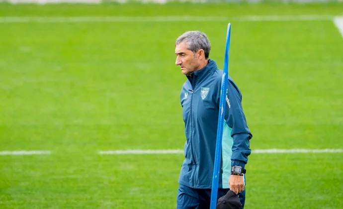 Nico Williams sigue al margen y seis jugadores gestionan las cargas