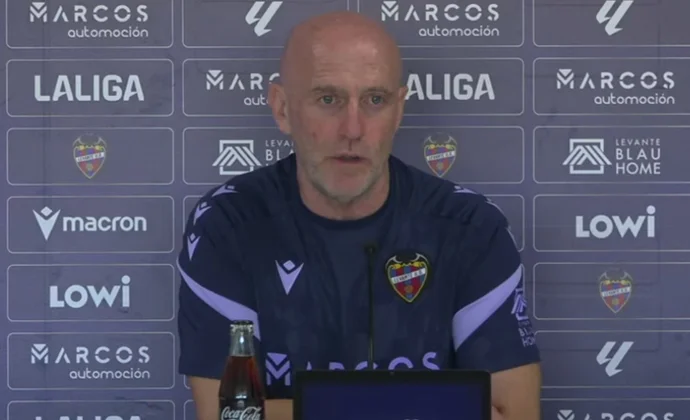 Calero explica cómo llega el equipo y habla de Arriaga, Pablo Martínez, las rotaciones y el Getafe