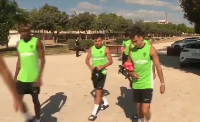 El Elche retoma el trabajo pendiente de la evolución de Martim Neto y Ali Houary