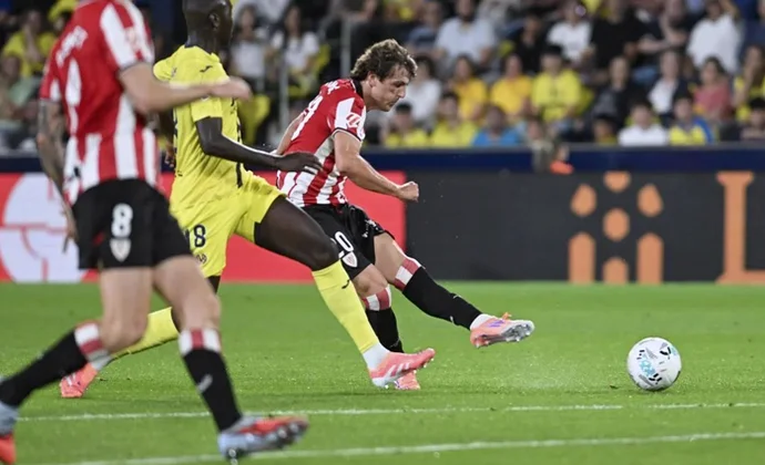 Unai Gómez, pendiente de evolución por un golpe en la rodilla