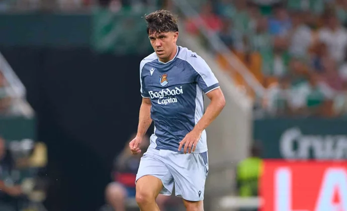 Las pruebas a Aramburu descartan lesión grave y podría llegar al domingo