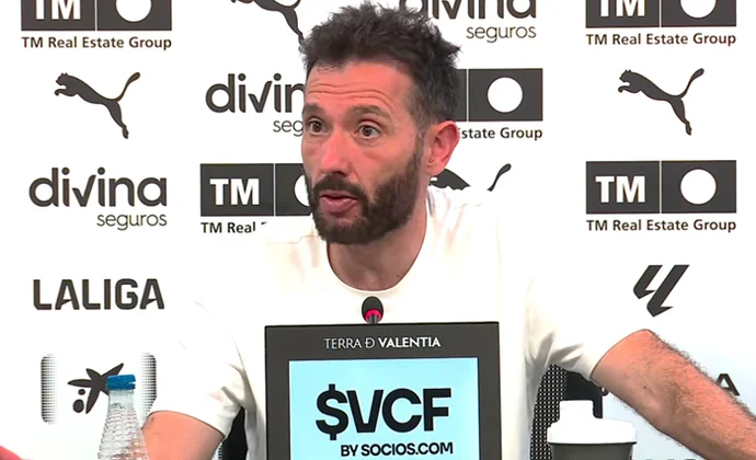 Corberán trata de explicar lo sucedido, habla de Danjuma y Rioja y lamenta los desajustes de Guerra, Santamaría y Foulquier