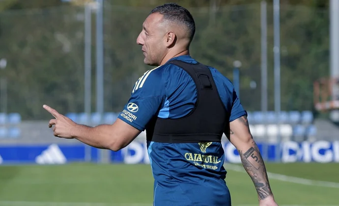 Cazorla y Ejaria entrenan con absoluta normalidad y Carmo gestiona las cargas