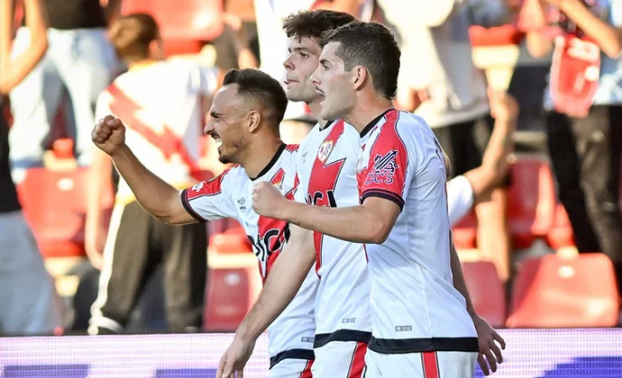 Crónica de la Conference League: Rayo 2-0 Shkendija