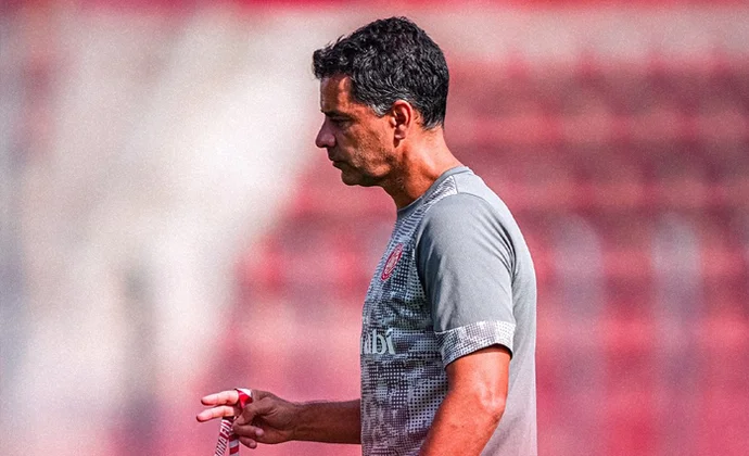 Míchel no recupera a ninguno de los ocho lesionados este viernes