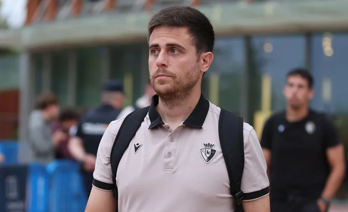 Lisci se queda sin argumentos sólidos para defender su defensa de cinco