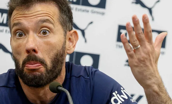 El 11 tipo de Corberán implosiona