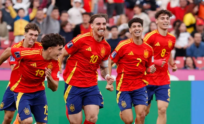 España se clasifica para octavos del Mundial Sub-20 y los citados se mantienen como duda para la J9