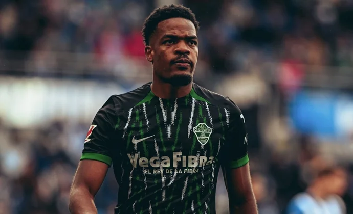 Parte médico oficial de Grady Diangana, sin tiempo fijado de baja