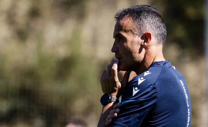 Sergio Francisco empieza a jugar sus particulares finales con el puesto en el aire