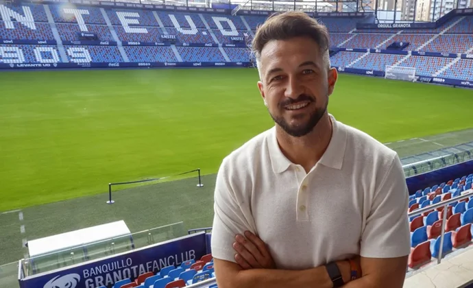 Rodas, en Las Provincias, habla de Ryan, Matturro, Toljan, Manu Sánchez, Cabello, Espí, Forés, Morales, Etta Eyong y Carlos Álvarez