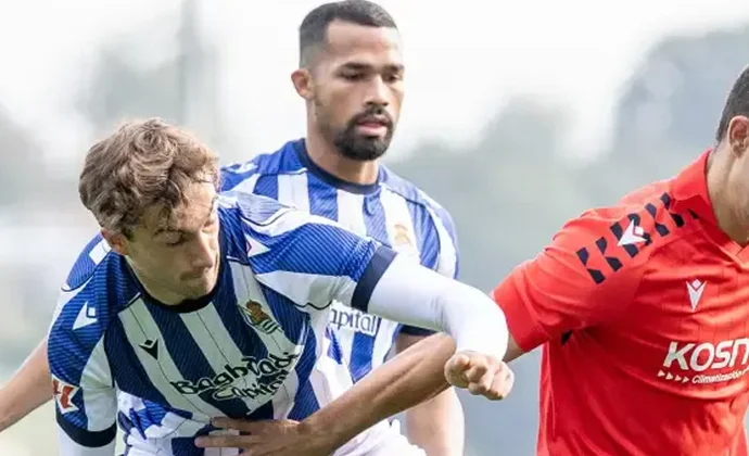 Yangel Herrera debuta y juega sus primeros 45 minutos con la Real Sociedad